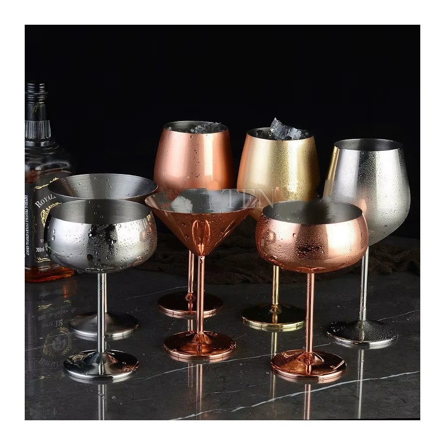 La coupe à champagne inox — Elle ne se cassera pas. Jamais.